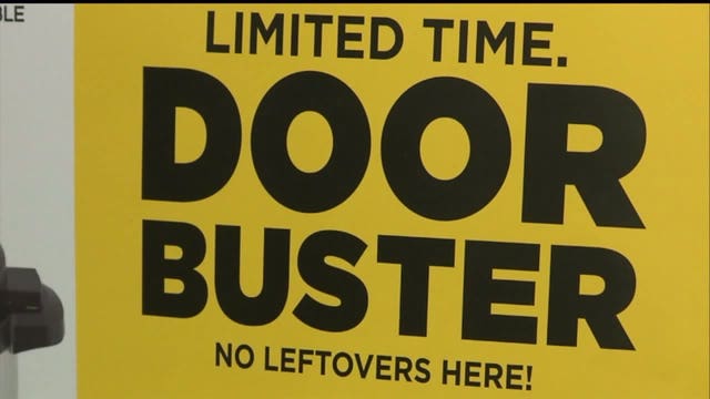 Kohl's opens on Thanksgiving evening; for every $50 you spend, you get $15! 🛍️