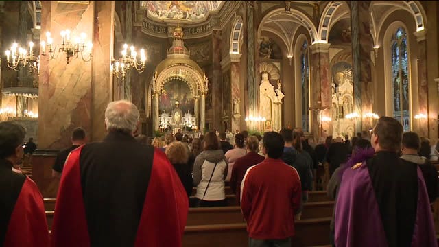 "We didn't lose any officers:" Prayers for law enforcement during 'Blue Mass' in Milwaukee