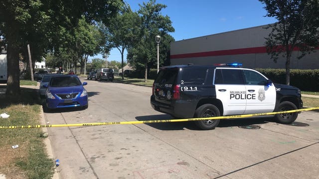 Body found in bushes behind Advance Auto Parts on 20th and National