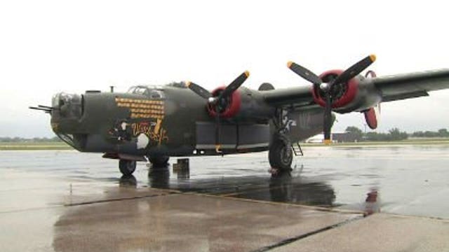 World War II veterans get opportunity to fly bombers again