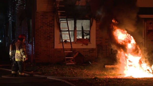 Two families helped in wake of fire at Milwaukee townhouse