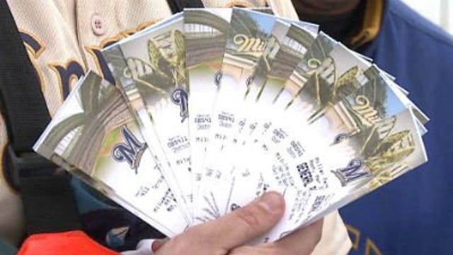 Brewers Opening Day sold out after Arctic Tailgate