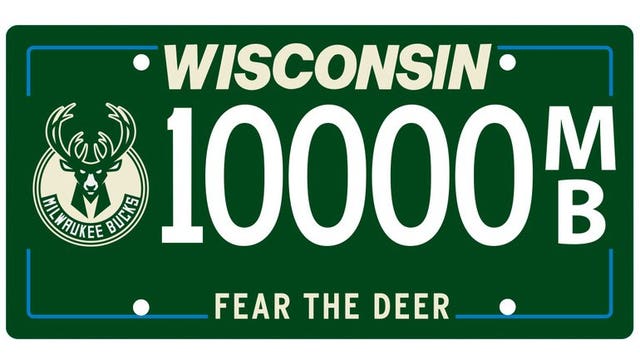 Basketball fans, get your Milwaukee Bucks license plate now!