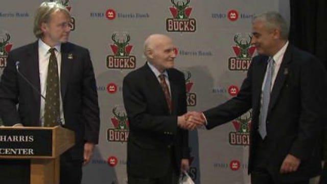Unanimous: NBA approves sale of Milwaukee Bucks to Edens, Lasry