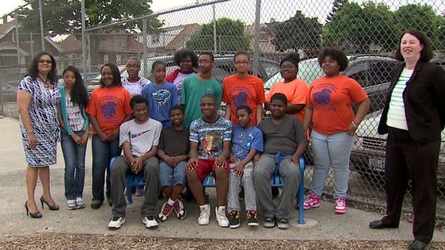 "Makes me feel happy:" Benjamin Franklin School students find friendship through 'Buddy Benches'