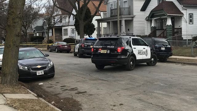 Milwaukee police investigate fatal shooting near Buffum and Burleigh