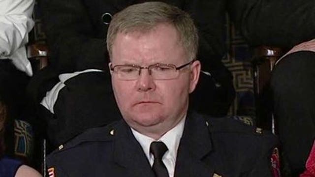 Officials, residents in Oak Creek watch SOTU, praise Lt. Murphy