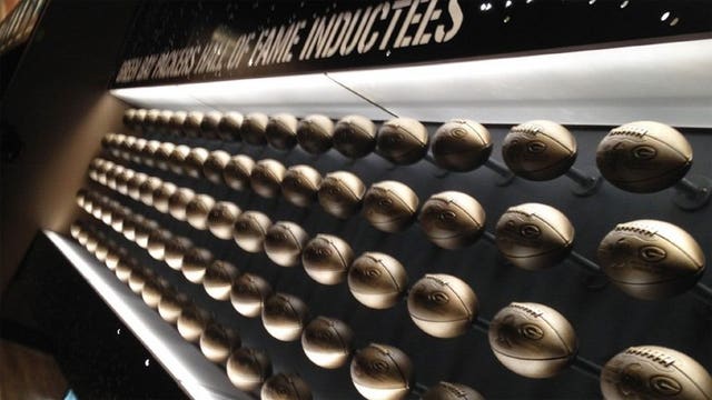 Packers Hall of Fame inducts Tim Harris, Greg Jennings in 2022