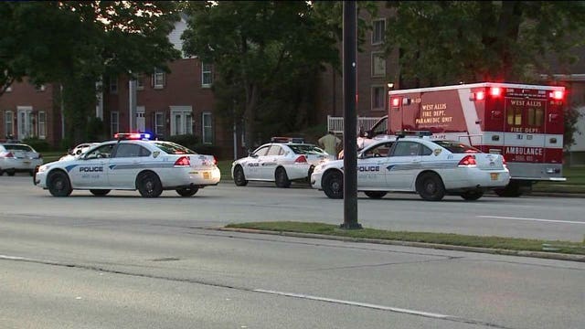 West Allis police find 31-year-old man dead inside apartment building