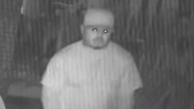 Milwaukee police search for man accused of exposing himself near 35th & Lincoln