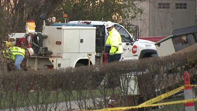 Construction crews strike natural gas line in Menomonee Falls