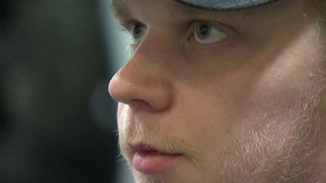 Admirals Juuso Puustinen battles back after kneecap break