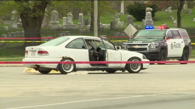 Milwaukee police: 22-year-old man shot dead near 27th and Hayes