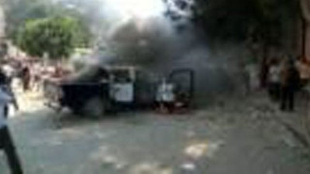 Protests near U.S. Embassy in Cairo continue after Obama warning