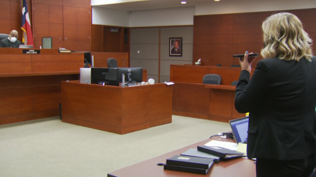 Texas salon owner gets 7 days in jail for reopening in defiance of COVID-19 restrictions