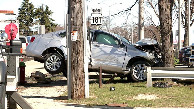 MPD: Driver slams into tree near 76th and Calumet