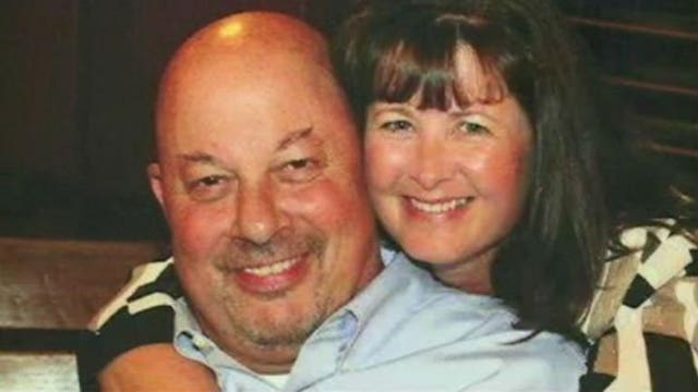 Widow claims husband died on flight because of his hairy chest