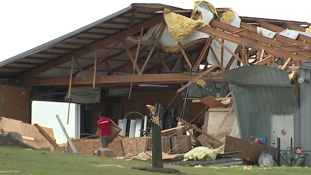 NWS: Two EF1 tornadoes touched down; one in Lake Geneva, other near Big Bend