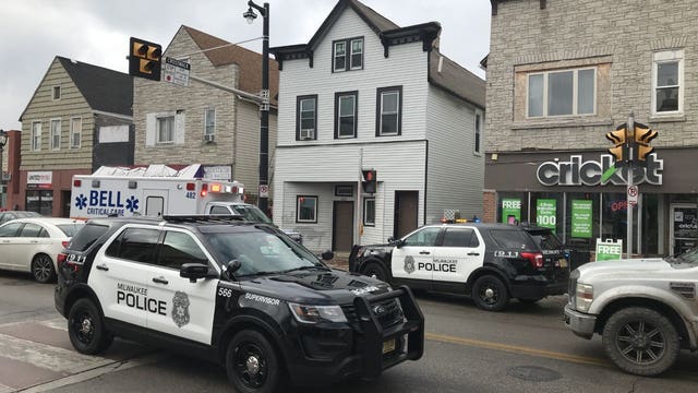 Police: Man hospitalized after girlfriend stabbed him near Cesar Chavez and Scott Street