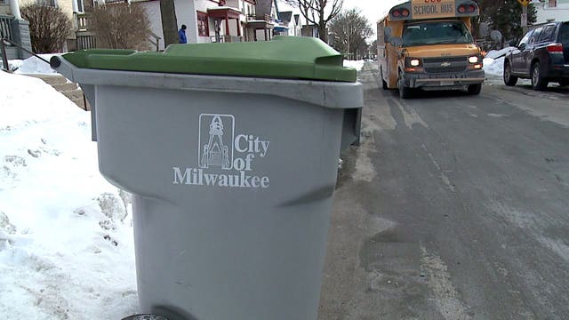 'Sad state of affairs:' Alderman says city sanitation workers were 'dodging real bullets' near 19th and Locust