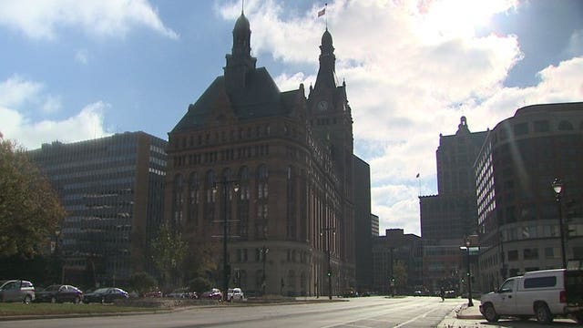 MHD: Weekly COVID-19 postivity rises for 1st time in 2021