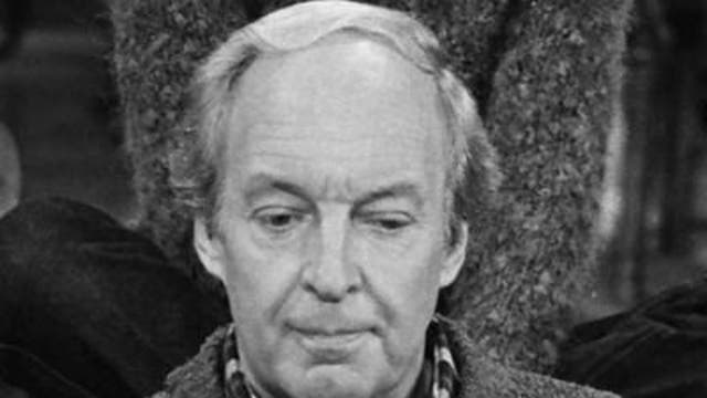TMZ: "Diff'rent Strokes" star Conrad Bain dead at 89