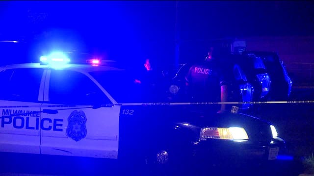 Police investigate homicide near Courtland and Potomac; 24-year-old man killed