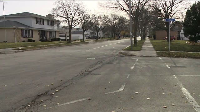 Latest: Cudahy police arrest man who propositioned 13-year-old girl for sex