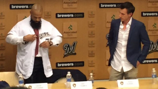 "A good fit for our lineup:" Brewers sign Eric Thames to three-year contract