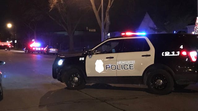 Milwaukee police: 2 children struck by vehicle at 35th and Florist