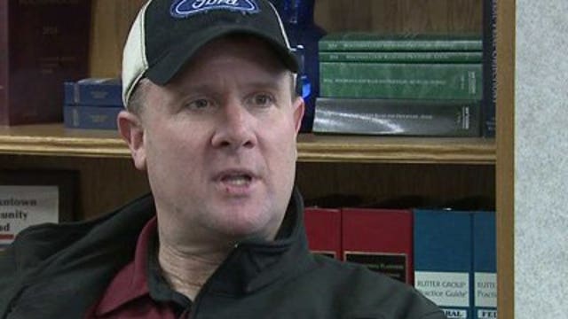 Bus supervisor reinstated after being fired for helping woman