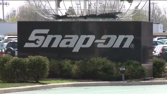 Snap-on associate in Milwaukee manufacturing facility tests positive for COVID-19