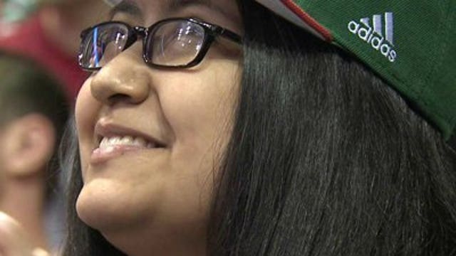 Bucks honor fan Gloria Martinez, who has cystic fibrosis