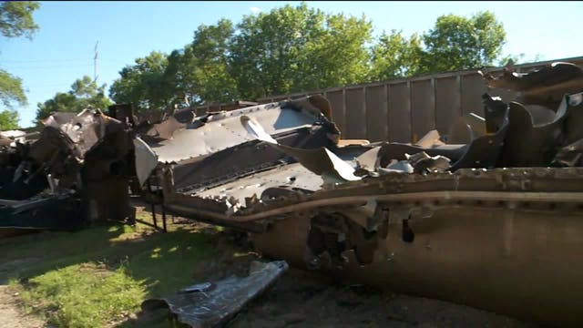 Union Pacific hopes to reopen track in West Allis Monday after derailment