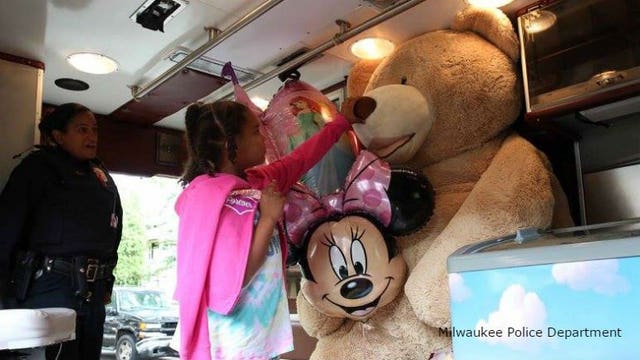 How sweet! Officers deliver giant teddy bear, ice cream, other gifts to 8-year-old injured in shooting