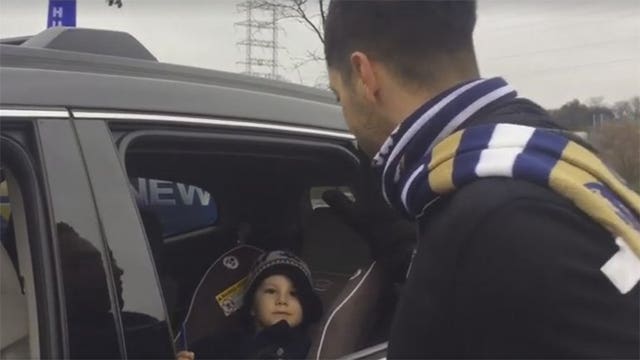 Brewers, Ryan Braun team up with Hunger Task Force to collect food donations