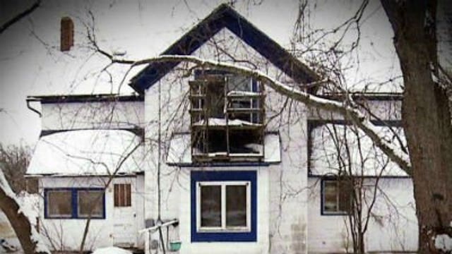 Officials condemn home, charge mother with neglect