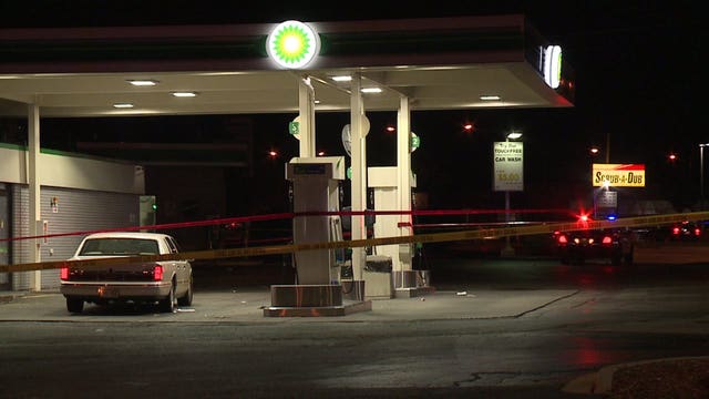 Double shooting on Milwaukee's northwest side leave 2 men seriously injured; 3 in custody