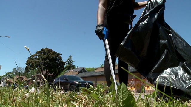 'Keep that positivity going:' Community cleanup 'protest' hits 3 Milwaukee neighborhoods