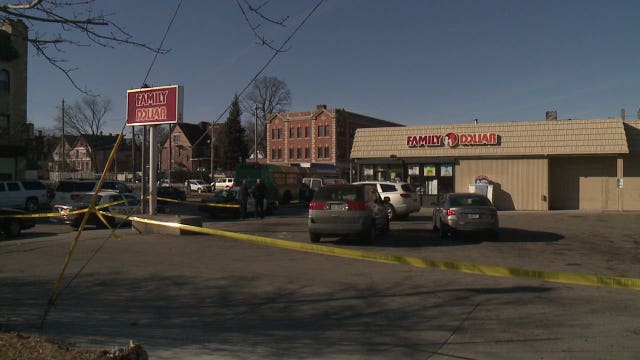 Police: 16-year-old shot, seriously hurt near 27th and Kilbourn