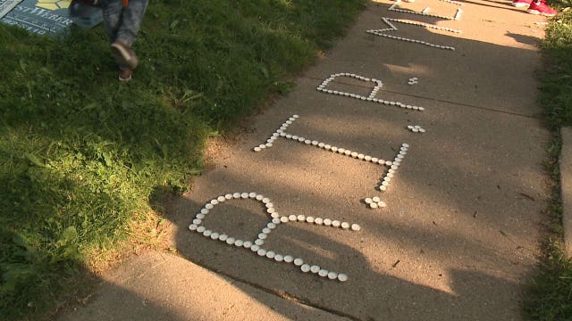 Families gather to remember 2 men killed in Milwaukee: "Don't know how I'm going to go on"