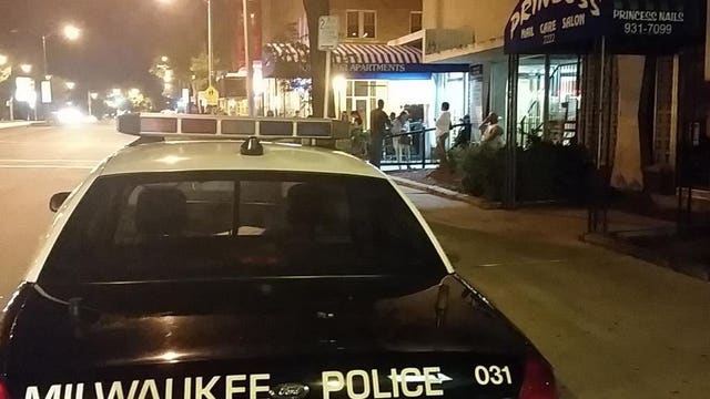 52-year-old man dead after stabbing near 22nd & Wisconsin Avenue, two arrested