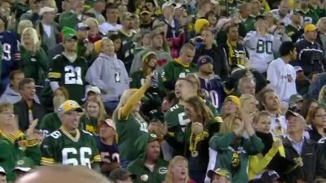 Packers over Chicago Bears in prime time game, 23-10