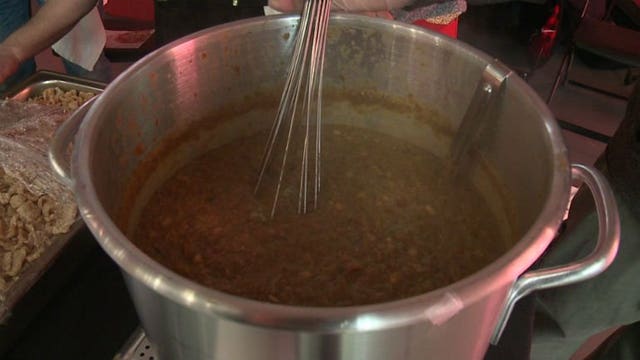A fundraiser and a competition! Restaurants, cafes, caterers face off in "Rockabilly Chili" event