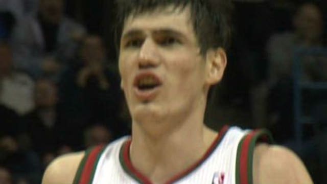 Bucks hang on for second straight win