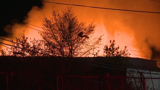 MFD battles 2-alarm fire at former 'Escape' nightclub near Teutonia and Mill