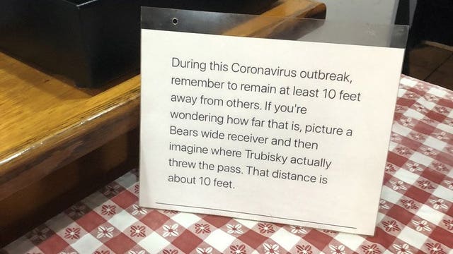 'During this coronavirus outbreak:' Chicago restaurant uses Bears to describe social distancing