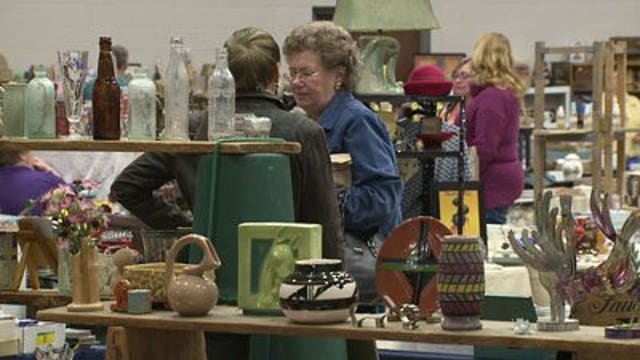 Waukesha Expo Market offers antiques, plus a way to give back