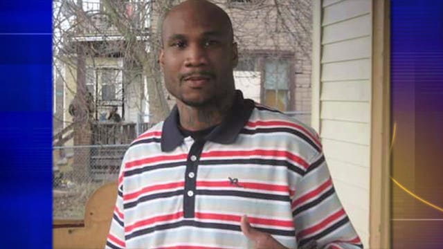 "He had no enemies:" Father of four shot & killed outside his home near 83rd & Congress