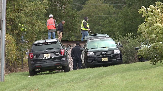 Officials ID 46-year-old Racine woman struck by Metra train in Kenosha